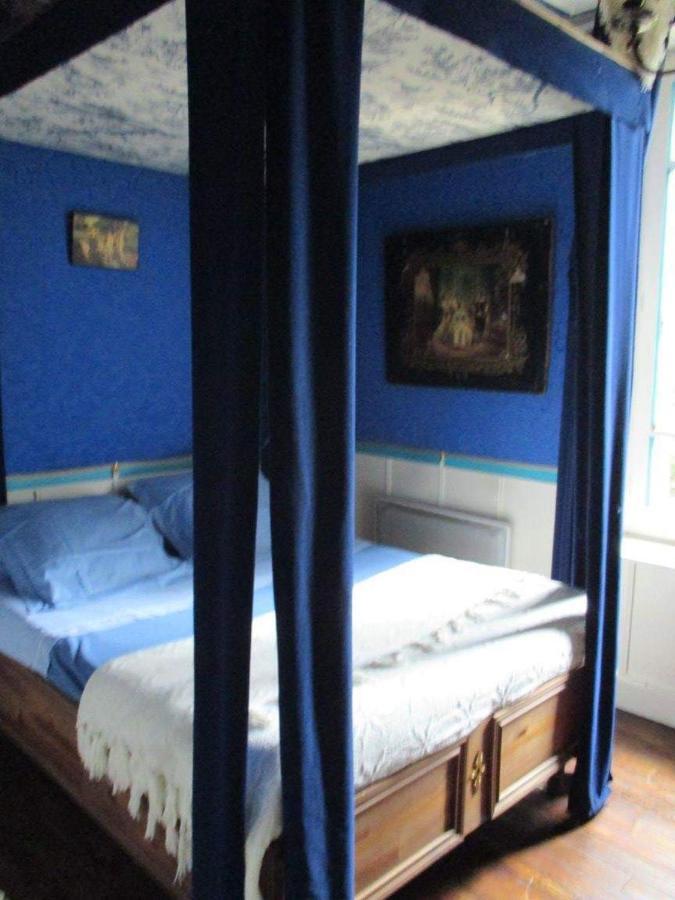Bed and Breakfast Propriété Charbaymond Clermont-Ferrand Esterno foto
